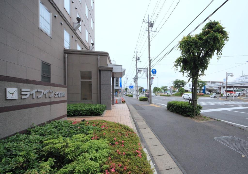 Отель Crown Hills Tsuchiuraekihigashi Экстерьер фото
